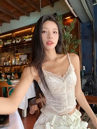 เสื้อกั๊กสายเดี่ยวคอวีทรงเข้ารูปสำหรับผู้หญิง Aviva on Earth ทรงเข้ารูป แขนสั้น ผ้าผสมโพลีเอสเตอร์แล