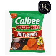 Calbee Potato Chips Hot And Spicy 72g