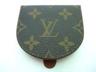 LOUIS VUITTON 經典 LV 字紋零錢包 馬蹄型 保證真品 半圓形零錢包 型號 M61960 限量 絕版