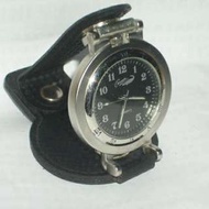 鱷魚皮帶錶，懷錶，手錶，鐘錶，錶~鱷魚高級皮帶錶（可掛腰間或當桌上座鐘）