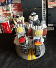 Looney Tunes 2000年 華納樂一通 兔八哥 旋風狗 Taz 大滋 大嘴怪 兔巴哥 存錢罐 玩偶 公仔
