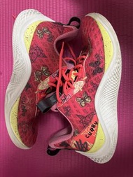 Under Armour Curry 10