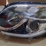 Headlamp Bekas Toyota Rush 2015 (Ori Bawaan Mobil)