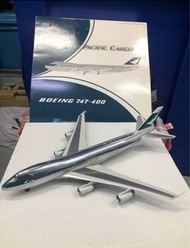 國泰1/200 B747-400F貨機飛機模型