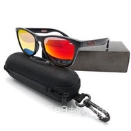 CYg2 Supreme Oakley Frogskin sunglasses