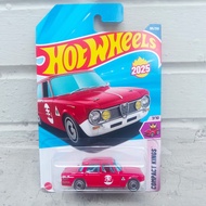 Diecast Hot Wheels Alfa Romeo Giulia TI Super 2025 – Red | Compact Kings Car Miniature 1:64 Scale