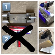 🇬🇧DYSON🆕原廠配件吸塵機絨毛吸頭&充電🔋V8 Slim 插座掛牆