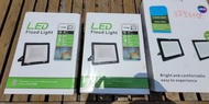 戶外接電LED燈連搖控。100w x2 + 200W x1, 因裝修買多左，現全新放售。
全要$380,將軍澳線交收