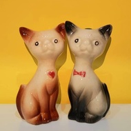 Ceramic Pepper Shaker (2 Cats)