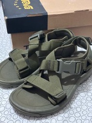 Teva 涼鞋