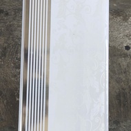 plafon PVC putih batik