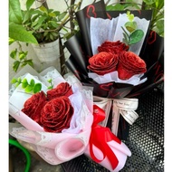 Bouquet of 3 roses