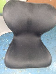 日本花瓣人體工學護腰坐墊 靠墊 美臀坐姿椅Portable Ergonomic wrist Lumbar Support Chair cushion, Posture Corrector