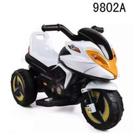 最新款兒童電動三輪車