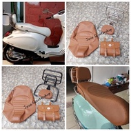Vespa Matic Primavera and Sprint Accessories / Vespa Matic Touring Backrack / Vespa Accessories