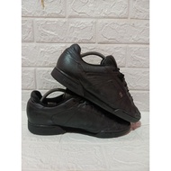 R££bok Classic Leather Fullblack Sneakers size - 42.5 fit to 43