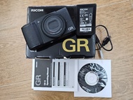 [有閃] Ricoh GR II / GR2 => GR III / GR3 的上一代, 都係 APSC sensor