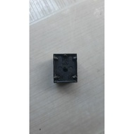 Relay 12VDC 5 pins disassembled