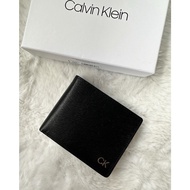 Calvin Klein Men's Leather RFID Minimalist Bifold Wallet