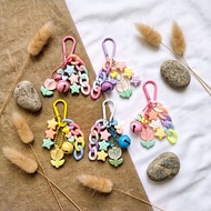 GANTUNGAN Initial nameKeychain Initial name keychain/ Initial name keychain/