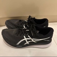 ASICS magic speed 3
