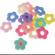 VARIOUS PASTEL BEADS, 1 Pound