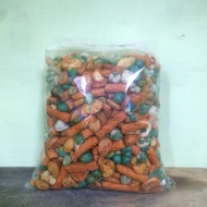 Mixed Nuts Mixed Nuts Plane snack snack 1000