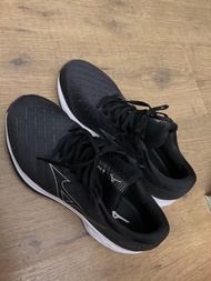 美津濃 Mizuno Wave inspire 18 2E 黑色運動鞋