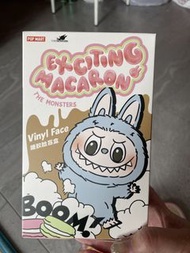 Labubu 心動馬卡龍 灰色 芝麻