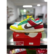 Dunk Low Free 99 (Size UK 9.5)