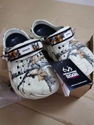 Crocs 楓葉洞洞鞋 秋冬保暖加棉毛毛鞋 涼鞋拖鞋 輕便平底鞋