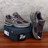 Sepatu Newbalance NB 2002R ML2002RA OG Light Grey Abu