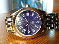 CYMA 舊款司馬錶，瑞士制造，机械自动，彩藍色錶面配弧形錶殼，美輪美奐， 全新未戴過 ，有原裝盒。
