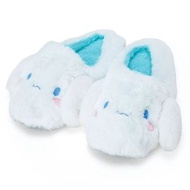 CINNAMOROLL 玉桂狗 日版 女裝 成人 室內 軟底 毛毛 拖鞋 可愛 毛茸茸 2019年款 大耳狗 喜拿狗【平行進口】