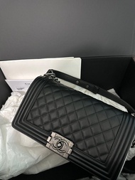 Boy Chanel 復古銀扣25cm