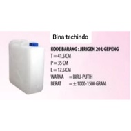 20 LITER NEW WHITE PLASTIC JERRY CAN. JERRYCAN 20 LITERS. 20 LITER FLAT JERRY CAN. FLAT DRIGEN. NEW 