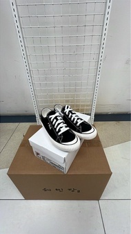 FILA Bumper 黑色帆布鞋