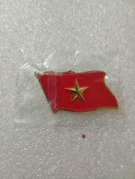 Huy hiệu cờ Việt Nam Cao cấp sao nổi 3D. Huy hiệu cờ đỏ sao vàng huy hiệu A80 pin cài áo 80 năm.