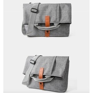 Korean Style 13-inch macbook laptop bag, 2 ways to wear, 9cm, easy to coordinate, The Royal's Furnit