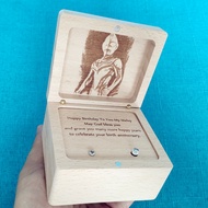 Angelagifts wooden custom song Ultraman photo engraved digital music box,personalized father's day m