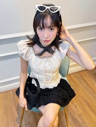 Vanilla sky : เสื้อจุดสม๊อคหลัง   Dolly dot