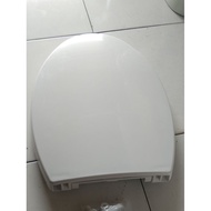 Toto brand toilet seat cover, type TC365 W, length 47cm, width 37 cm, thick material, ORIGINAL TOTO,