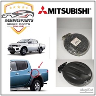 💯ORIGINAL MITSUBISHI TRITON KB4T 2005Y FUEL LID DOOR 5940A031