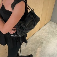 🏷Balenciaga first機車包