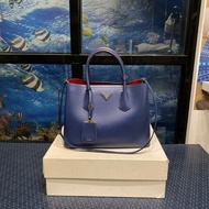 PRADA 藍色牛皮三層手提、斜背包