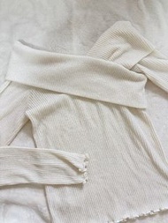 Made in Korea 多買多平 包SF // AFARRIER 白色針織上衣 韓國女裝 上衣 top 間條 針織 長裙 OL 斯文 返工 打底 襯衫 一字 露肩