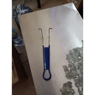 Deep fryer basket handle