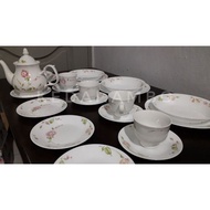 CORELLE SET MAKAN 20PCS + 1 TEKO (brand queen)