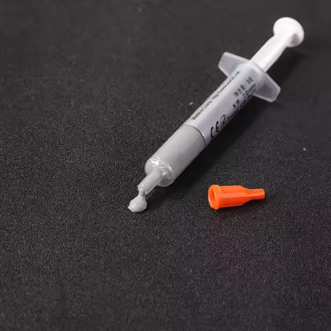 GD900 Thermal Conductive Grease Paste Net Weight 3 Grams Silicone Thermal Paste Silicone Plaster for