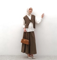 Ayana Set Rok Rompi Casual Wanita - Baju Muslimah Harian Setelan Dewasa Terbaru 2025